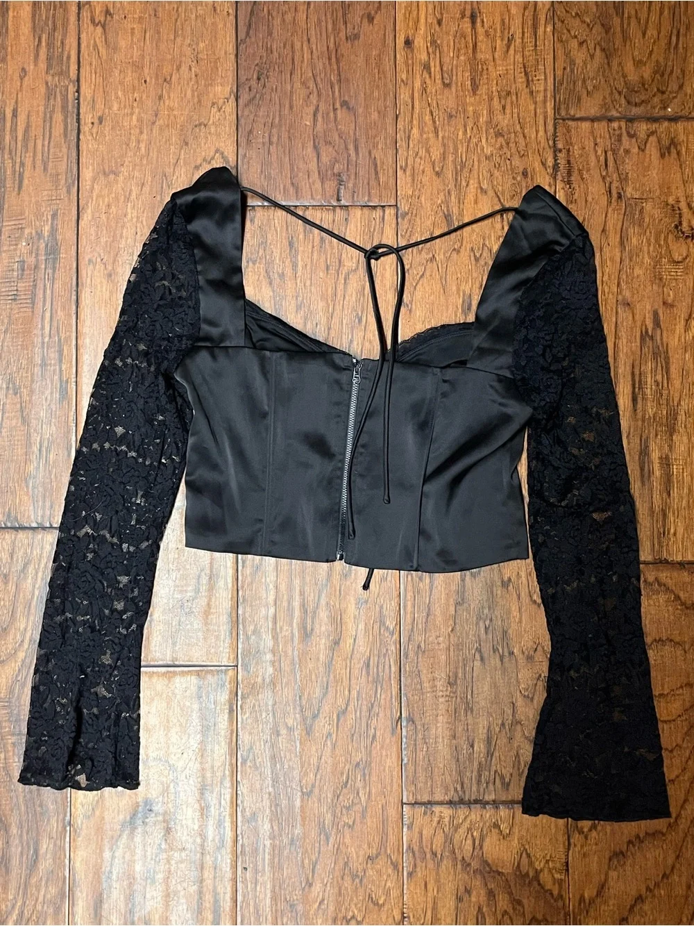 Princess Polly markwell long sleeve crop top